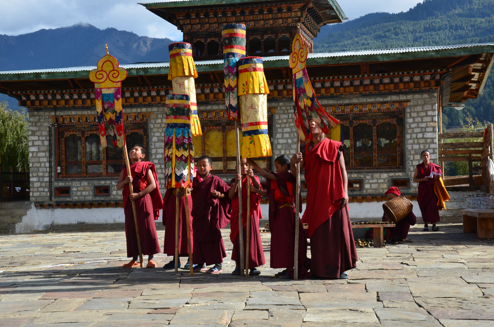305 bhutan 2016